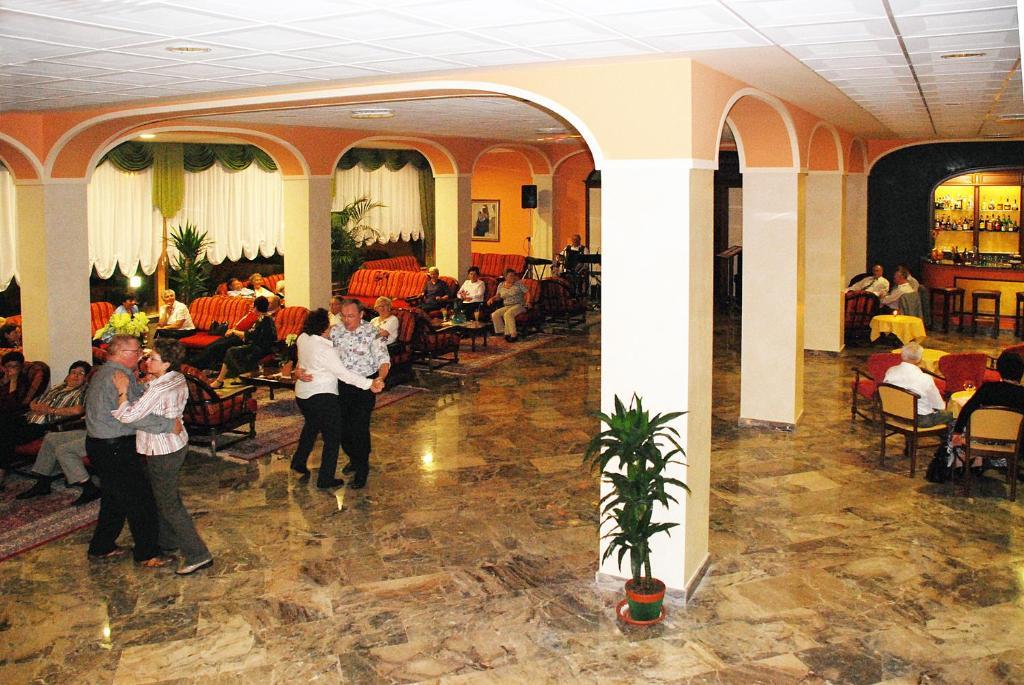 Hotel Columbia Terme Абано-Терме Екстер'єр фото